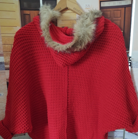 Waffle-Knit ♥️ Red Hoodie-Sweater + Faux-Fur Trim~ 1 Size Fit - Picture 7 of 8